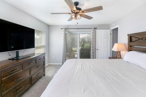 House in Titusville, Florida 3 bedrooms, 136.19 sq.m. № 2350402 - photo 11