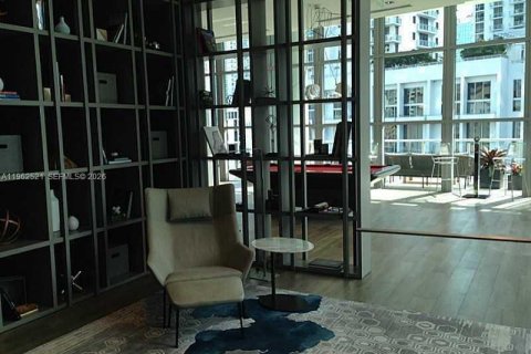 Снять в аренду кондоминиум в Майами, Флорида 2 спальни, 108.23м2, № 2025146 - фото 8