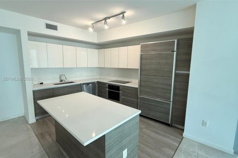 Снять в аренду кондоминиум в Майами, Флорида 2 спальни, 108.23м2, № 2025146 - фото 30