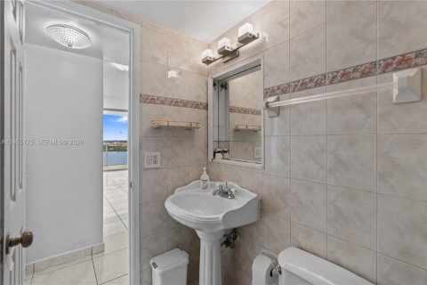 Copropriété à vendre à Miami, Floride: 1 chambre, 79.99 m2 № 2010594 - photo 16