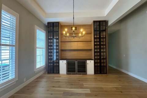 Casa en alquiler en Windermere, Florida, 4 dormitorios, 269.6 m2 № 1918786 - foto 4