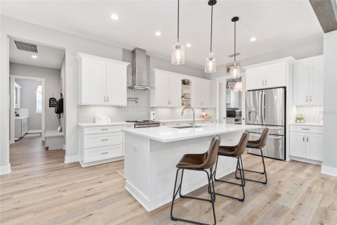 Villa ou maison à vendre à Oxford, Floride: 4 chambres, 263.84 m2 № 1907288 - photo 9