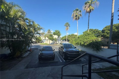 Copropriété à louer à Miami Beach, Floride: 2 chambres, 55 m2 № 1941863 - photo 30