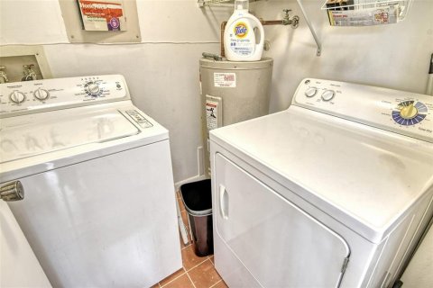 Copropriété à louer à Sarasota, Floride: 2 chambres, 114.27 m2 № 2432690 - photo 25