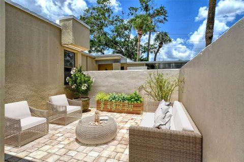 Copropriété à louer à Sarasota, Floride: 2 chambres, 114.27 m2 № 2432690 - photo 5