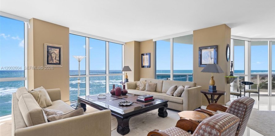 Кондоминиум с 3 спальнями в Санни-Айлс-Бич, Флорида № 2066286