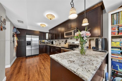 Townhouse in Plantation, Florida 3 bedrooms, 155.61 sq.m. № 2027845 - photo 4