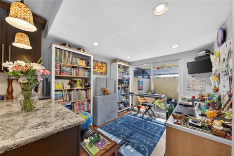 Townhouse in Plantation, Florida 3 bedrooms, 155.61 sq.m. № 2027845 - photo 3