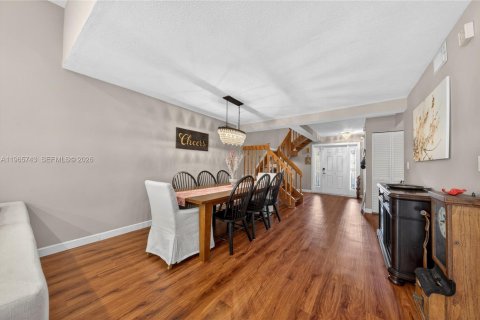 Townhouse in Plantation, Florida 3 bedrooms, 155.61 sq.m. № 2027845 - photo 6