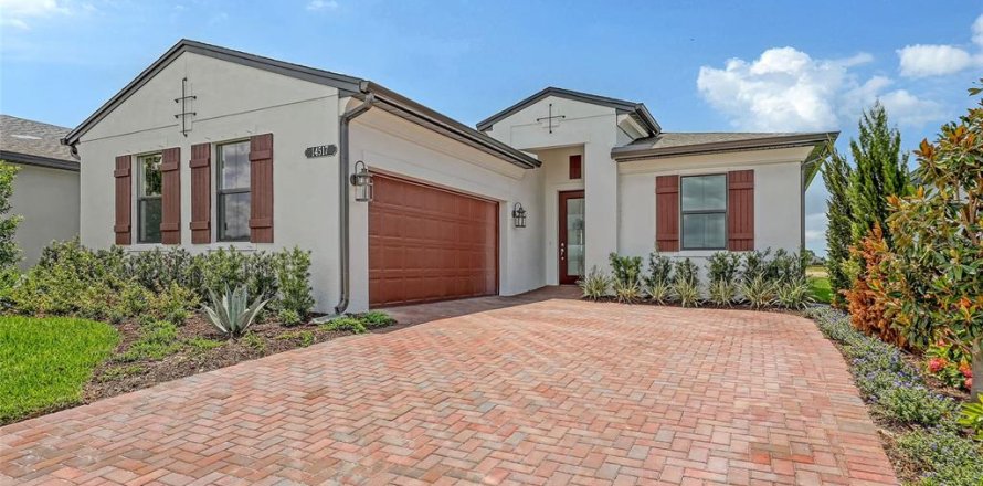 House in Parrish, Florida 3 bedrooms, 197.79 sq.m. № 2391380