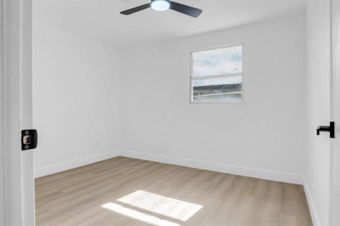 Villa ou maison à vendre à Tampa, Floride: 3 chambres, 147.34 m2 № 1815978 - photo 16