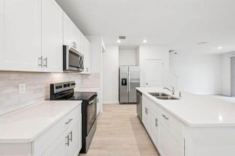 Touwnhouse à vendre à St. Lucie, Floride: 3 chambres, 167.97 m2 № 2077630 - photo 4