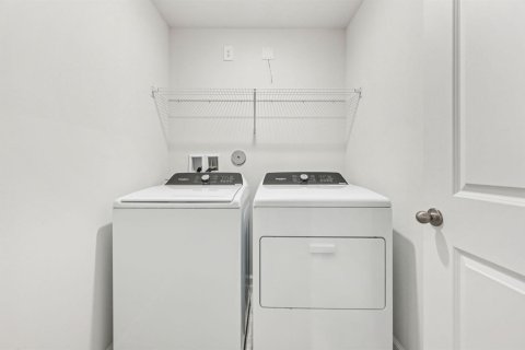 Touwnhouse à vendre à St. Lucie, Floride: 3 chambres, 167.97 m2 № 2077630 - photo 10