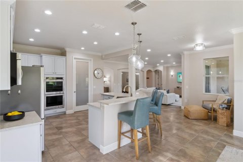 Villa ou maison à vendre à Kissimmee, Floride: 4 chambres, 336.4 m2 № 2196650 - photo 16
