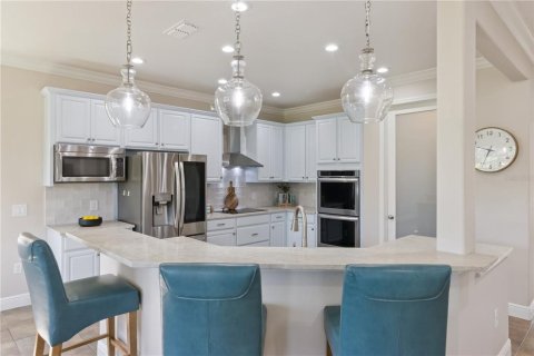 Villa ou maison à vendre à Kissimmee, Floride: 4 chambres, 336.4 m2 № 2196650 - photo 17