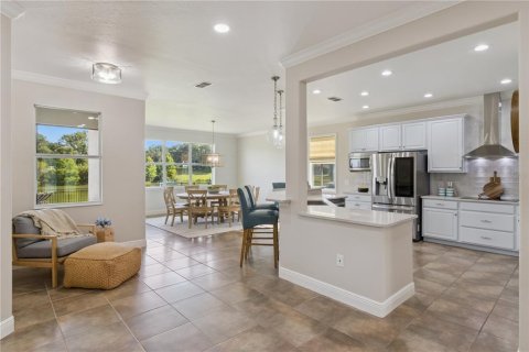 Villa ou maison à vendre à Kissimmee, Floride: 4 chambres, 336.4 m2 № 2196650 - photo 18
