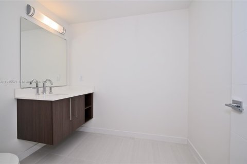 Copropriété à vendre à Doral, Floride: 3 chambres, 144.56 m2 № 1971645 - photo 9