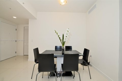 Copropriété à vendre à Doral, Floride: 3 chambres, 144.56 m2 № 1971645 - photo 13