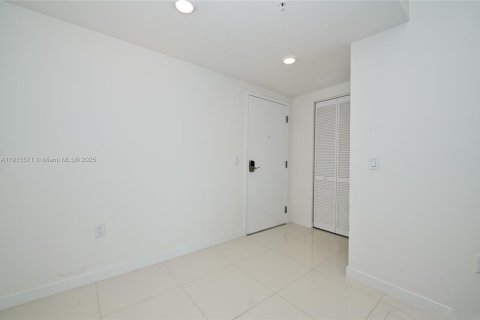 Copropriété à vendre à Doral, Floride: 3 chambres, 144.56 m2 № 1971645 - photo 8