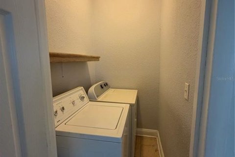 Villa ou maison à louer à Tampa, Floride: 3 chambres, 118.91 m2 № 2416239 - photo 12
