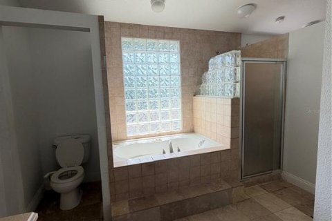 Villa ou maison à louer à Tampa, Floride: 3 chambres, 118.91 m2 № 2416239 - photo 10