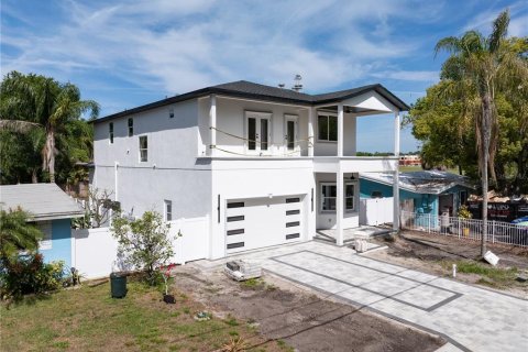 Villa ou maison à Safety Harbor, Floride 4 chambres, 330.36 m2 № 2139965