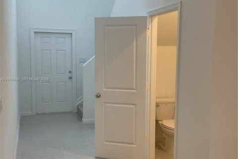 Villa ou maison à vendre à Port St. Lucie, Floride: 5 chambres, 216.09 m2 № 2292704 - photo 8