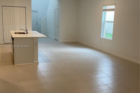 Villa ou maison à vendre à Port St. Lucie, Floride: 5 chambres, 216.09 m2 № 2292704 - photo 14