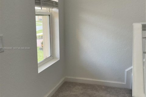 Villa ou maison à vendre à Port St. Lucie, Floride: 5 chambres, 216.09 m2 № 2292704 - photo 24
