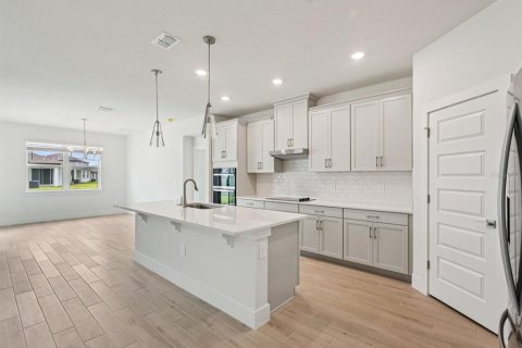 Villa ou maison à vendre à Nokomis, Floride: 4 chambres, 203.46 m2 № 2434864 - photo 2