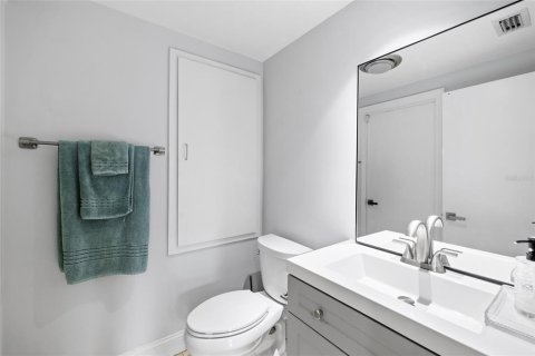 Villa ou maison à vendre à Temple Terrace, Floride: 5 chambres, 385.36 m2 № 2148091 - photo 30