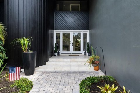 Villa ou maison à vendre à Temple Terrace, Floride: 5 chambres, 385.36 m2 № 2148091 - photo 6