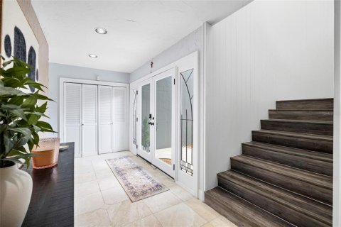 Villa ou maison à vendre à Temple Terrace, Floride: 5 chambres, 385.36 m2 № 2148091 - photo 28