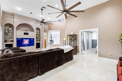 Villa ou maison à vendre à Temple Terrace, Floride: 5 chambres, 385.36 m2 № 2148091 - photo 11