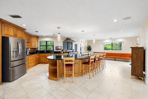 Villa ou maison à vendre à Temple Terrace, Floride: 5 chambres, 385.36 m2 № 2148091 - photo 20