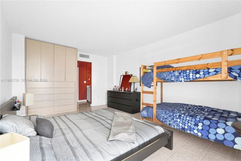 Condominio en venta en Aventura, Florida, 2 dormitorios, 92.53 m2 № 2023610 - foto 25
