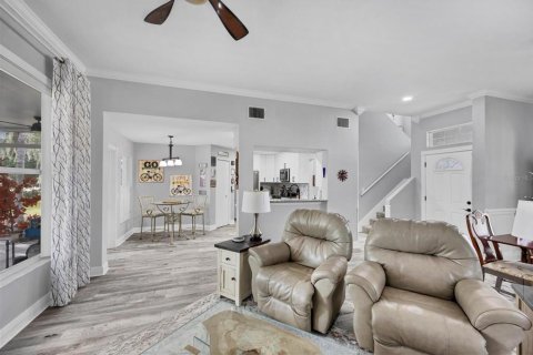 Casa en venta en Bradenton, Florida, 3 dormitorios, 188.03 m2 № 2150891 - foto 8