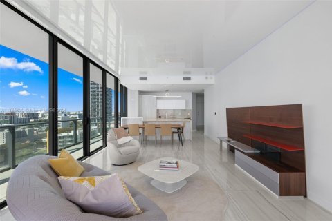 Copropriété à vendre à Miami, Floride: 4 chambres, 207.36 m2 № 1708262 - photo 4