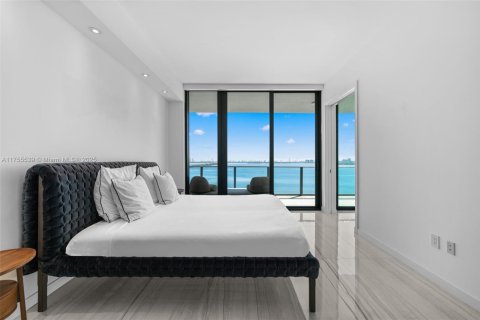 Copropriété à vendre à Miami, Floride: 4 chambres, 207.36 m2 № 1708262 - photo 16