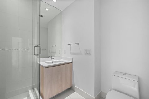 Copropriété à vendre à Miami, Floride: 4 chambres, 207.36 m2 № 1708262 - photo 29