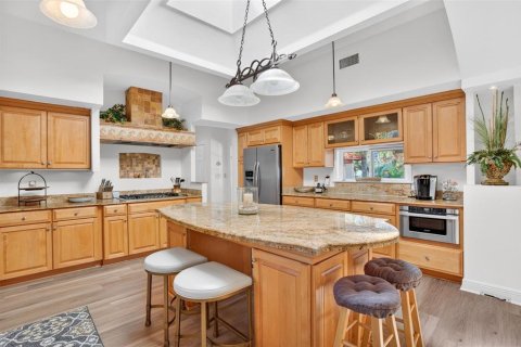 Casa en venta en Clearwater, Florida, 6 dormitorios, 368.91 m2 № 2196905 - foto 13
