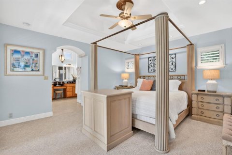 Casa en venta en Clearwater, Florida, 6 dormitorios, 368.91 m2 № 2196905 - foto 16