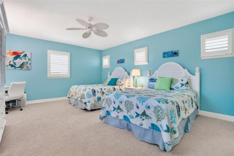 Casa en venta en Clearwater, Florida, 6 dormitorios, 368.91 m2 № 2196905 - foto 23