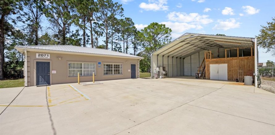 Commercial property in Saint Augustine, Florida № 1846380