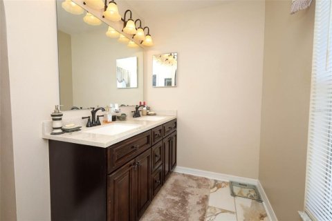 Casa en venta en Sanford, Florida, 4 dormitorios, 279.82 m2 № 2157459 - foto 26