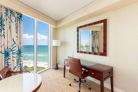 Copropriété à vendre à Sunny Isles Beach, Floride: 1 chambre, 94.85 m2 № 2431304 - photo 10
