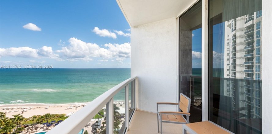 Condo à Sunny Isles Beach, Floride, 1 chambre № 2431304