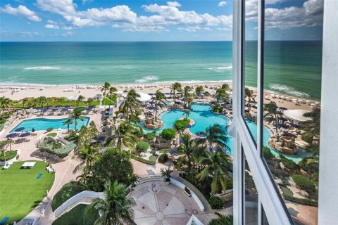 Copropriété à vendre à Sunny Isles Beach, Floride: 1 chambre, 94.85 m2 № 2431304 - photo 4