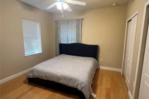 Condo in Gainesville, Florida, 2 bedrooms  № 1866004 - photo 11