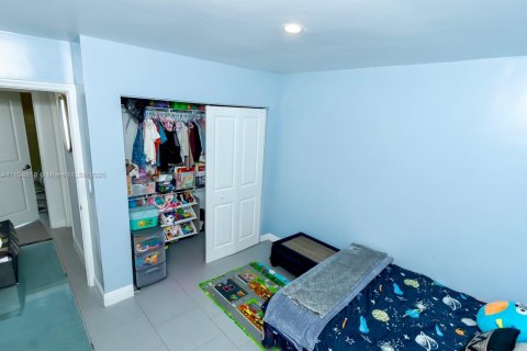 House in Cutler Bay, Florida 3 bedrooms, 133.69 sq.m. № 1952791 - photo 28